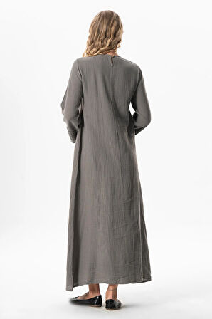 Uzun Kol Şahika Nervür Detaylı Uzun Müslin Yazlık Elbise Gri Gri