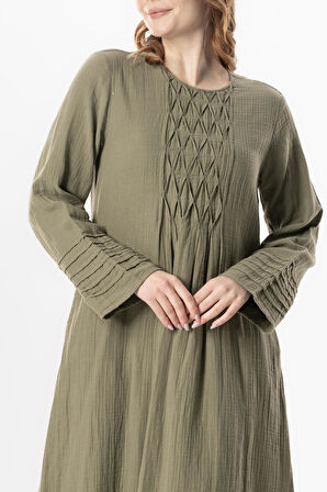 Uzun Kol Şahika Nervür Detaylı Uzun Müslin Yazlık Elbise Haki Hk