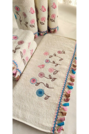 Bukle Çeyizlik Çiçek Kelebek Nakışlı, Püsküllü (50X90 3AD. 30X50 3AD.) 6'lı  El ve Mutfak Havlu Seti