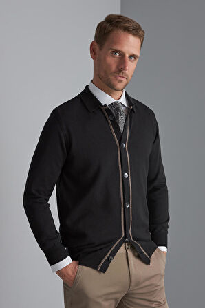 Siyah Standart Fit Dar Kalıp Düğmeli Düz Uzun Kollu  Triko Hırka