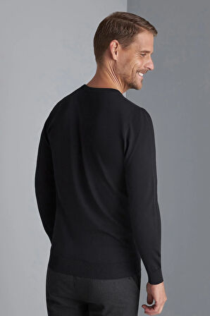 Siyah Slim Fit Dar Kalıp Bisiklet Yaka Düz Uzun Kollu  Triko