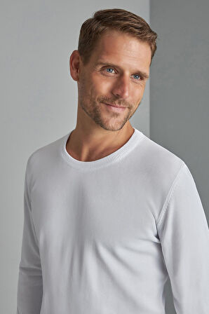 Beyaz Slim Fit Dar Kalıp Bisiklet Yaka Düz Uzun Kollu  Triko