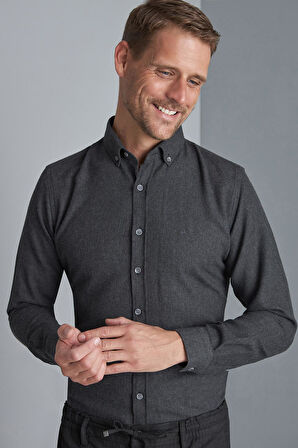 Erkek Siyah Dynamic Fit Düğmeli Yaka Gömlek