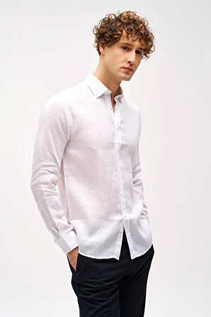 Beyaz Dynamic Fit Düğmeli Yaka Düz Uzun Kollu Cepsiz %100 Keten Gömlek