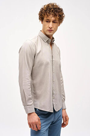 Bej Dynamic Fit  Düğmeli Yaka Düz Uzun Kollu Cepsiz Pamuklu Gömlek