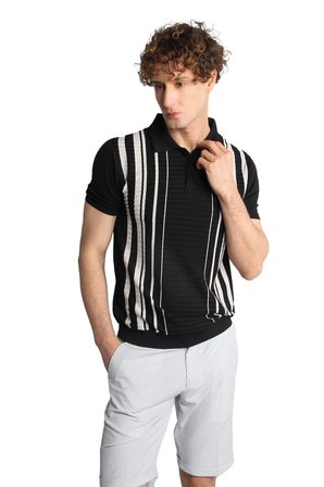 Siyah Slim Fit Dar Kalıp Düğmeli Polo Yaka Desenli Kısa Kollu Triko Tişört