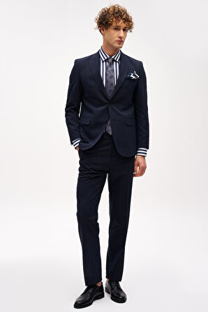 Erkek Lacivert Barı (4 Drop)  / Geniş Kalıp Sivri Yaka Takım Elbise