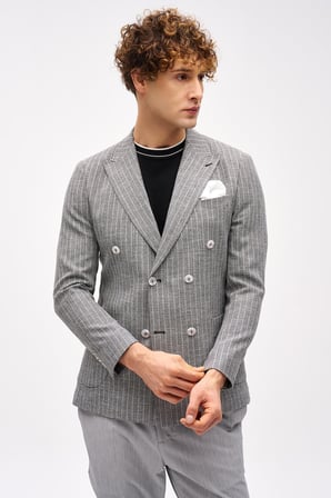 Erkek Siyah Slim Fit Ceket – Geniş Kırlangıç Yaka