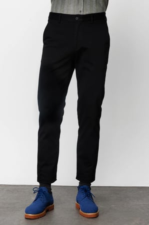 Siyah Erkek Pamuklu Kumaş Pantolon Regular Fit – Rahat Kalıp Günlük Ofis Stili