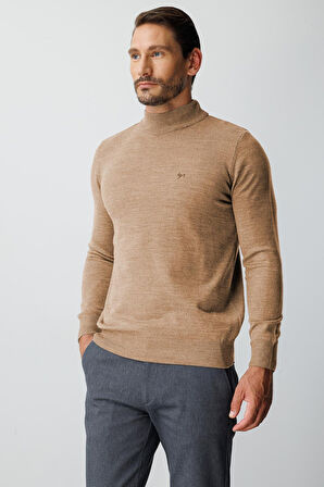 Bej Standart Fit Dar Kalıp Yarım Balıkçı  Düz  Triko