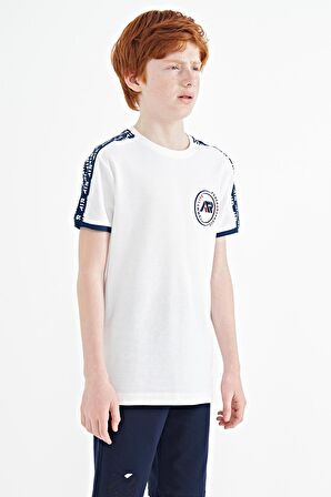 Beyaz Omuz Baskı Detaylı Standart Kalıp O Yaka Erkek Çocuk T-Shirt - 11121 | 12-13 Yaş