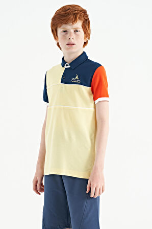 Sarı Renk Bloklu Nakış Yazı Detaylı Standart Kalıp Polo Yaka Erkek Çocuk T-Shirt - 11109 | 5-6 Yaş