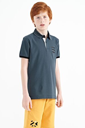 Orman Yeşili Yakası Renk Bloklu Baskı Detaylı Standart Kalıp Erkek Çocuk T-Shirt - 11111 | 12-13 Yaş