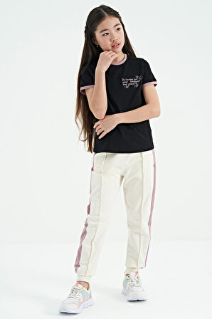 Siyah Minimal Yazı Baskılı O Yaka Rahat Form Kısa Kollu Kız Çocuk T-Shirt - 75110 | 8-9 Yaş