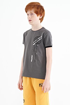 Koyu Gri Baskı Detaylı O Yaka Standart Kalıp Erkek Çocuk T-Shirt - 11131 | 14-15 Yaş