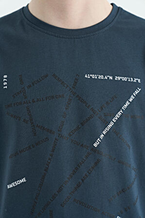 Orman Yeşili Minimal Yazı Baskılı Standart Kalıp O Yaka Erkek Çocuk T-Shirt - 11132 | 13-14 Yaş
