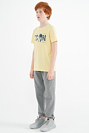 Sarı Ön Yazı Nakışlı O Yaka Standart Kalıp Erkek  Çocuk T-Shirt - 11118 | 10-11 Yaş