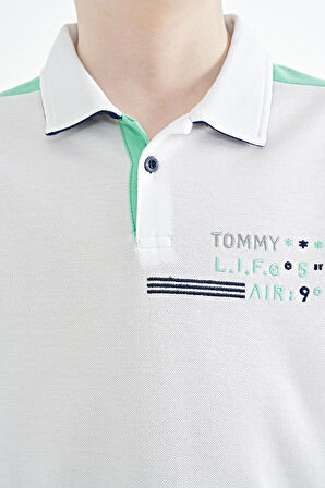 Beyaz Renk Bloklu Omuz Garni Detaylı Standart Kalıp Erkek Çocuk T-Shirt - 11155 | 14-15 Yaş