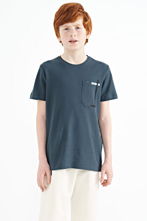 Orman Yeşili Cep Detaylı O Yaka Standart Kalıp Erkek Çocuk T-Shirt - 11120 | 3-4 Yaş