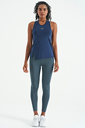 İndigo Yırtmaç Detaylı O Yaka Sıfır Kollu Standart Kalıp Kadın Spor Atlet - 97256