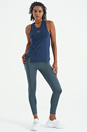 İndigo Yırtmaç Detaylı O Yaka Sıfır Kollu Standart Kalıp Kadın Spor Atlet - 97256