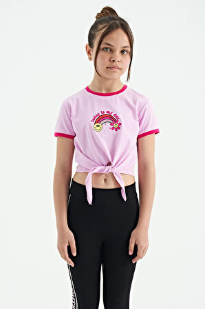 Pembe Baskı Detaylı O Yaka Çok Renkli Bağlama Detaylı Kız Çocuk T-Shirt - 75113 | 8-9 Yaş