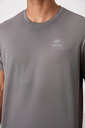 Koyu Gri O Yaka Standart Kalıp Logo Desenli Aktif Spor Erkek T-Shirt  - 88255