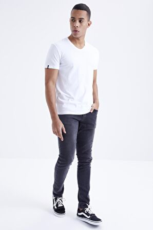 Beyaz Basic Kısa Kol Standart Kalıp V Yaka Erkek T-Shirt - 87912 | M