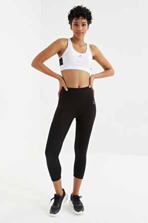 Beyaz Çapraz Sırt Detaylı Slim Fit U Yaka Pedli Kadın Spor Büstiyer - 97121 | M