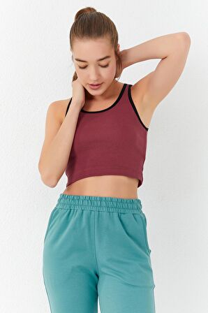 Bordo Basic Sıfır Kol Dar Kalıp U Yaka Kadın Crop Top - 97162 | S