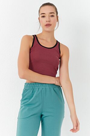 Bordo Basic Sıfır Kol Dar Kalıp U Yaka Kadın Crop Top - 97162 | S