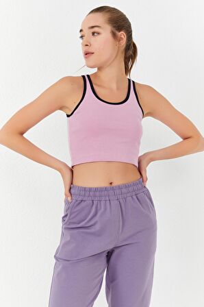 Pembe Basic Sıfır Kol Dar Kalıp U Yaka Kadın Crop Top - 97162 | S