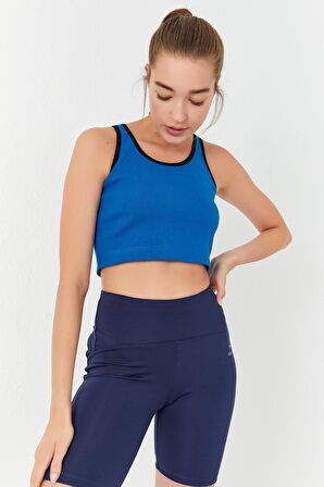 Turkuaz Basic Sıfır Kol Dar Kalıp U Yaka Kadın Crop Top - 97162 | L