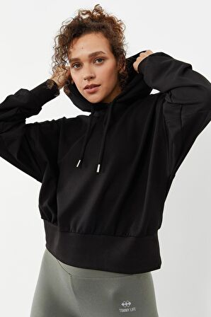 Siyah Omuz Büzgü Detaylı Balon Kol Rahat Form Kadın Sweatshirt - 97166 | XS