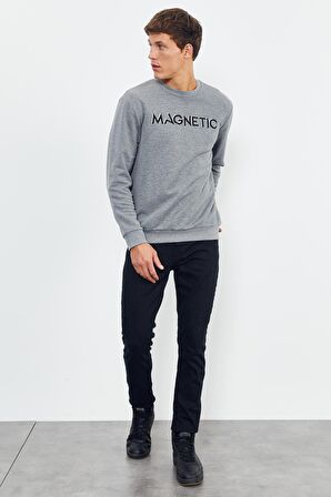 Gri Melanj Yazı Nakışlı O Yaka Rahat Form Erkek Sweatshirt - 88020 | M