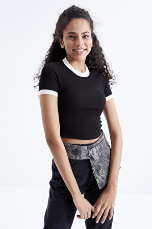Siyah Basic Kol Detaylı O Yaka Kadın Crop Top  - 97200 | M