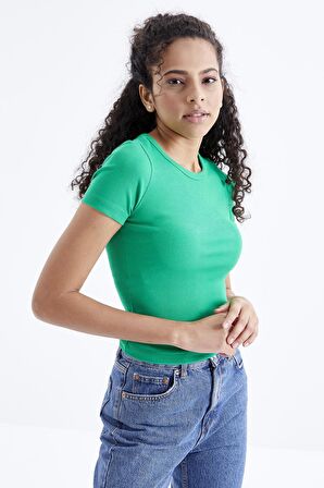 Tommy Life  Yeşil Basic Kısa Kol O Yaka Kadın Crop Top - 97202 | M