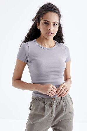 Tommy Life  Gri Basic Kısa Kol O Yaka Kadın Crop Top - 97202 | S