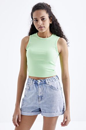 Fıstık Yeşil Basic Kolsuz O Yaka Kadın Crop Top - 97204 | S