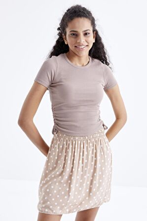 Camel Basic Yanı Büzgülü O Yaka Kadın Crop Top  - 97203 | M