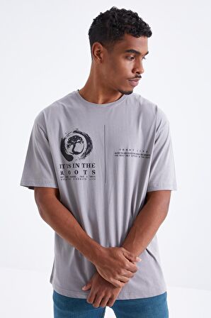 Gri Minimal Baskılı O Yaka Erkek Oversize T-Shirt  - 88096 | S