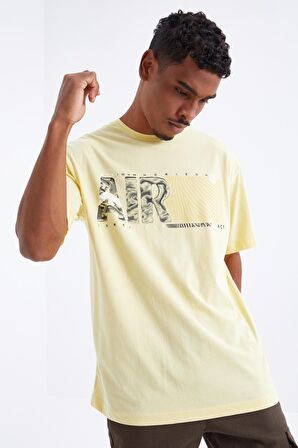 Sarı Air Baskılı O Yaka Erkek Oversize T-Shirt  - 88097 | S