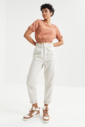 Tarçın Balon Kol O Yaka Beli Lastikli Bürümcük Kumaş Kadın Crop Top T-Shirt - 97221 | L