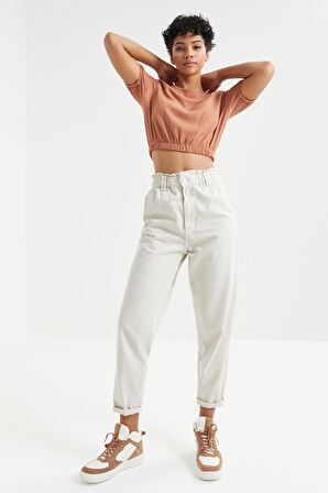 Tarçın Balon Kol O Yaka Beli Lastikli Bürümcük Kumaş Kadın Crop Top T-Shirt - 97221 | L