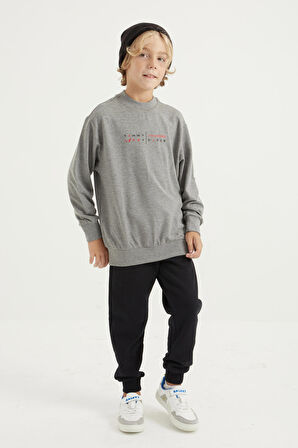 Gri Melanj Sırt Baskılı O Yaka Standart Kalıp Erkek Çocuk Sweatshirt - 11026 | 7-8 Yaş