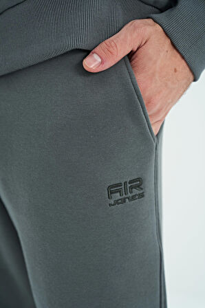 Haki O Yaka Rahat Kalıp Şardonlu Basic Jogger Erkek Eşofman Takım - 85190 | XXL