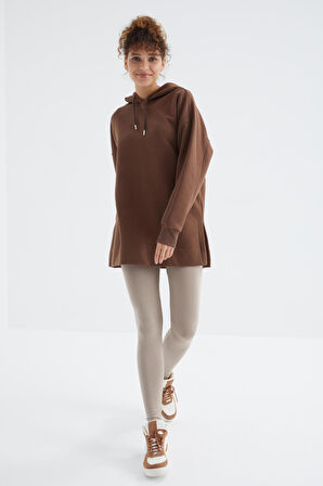 Kahverengi Reglan Kol Renk Detaylı Basıc Kapüşonlu Oversize Tunik - 97242 | L