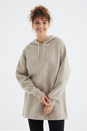 Koyu Bej Reglan Kol Renk Detaylı Basıc Kapüşonlu Oversize Tunik - 97242 | S
