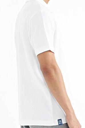 Beyaz Yazı Baskılı Standart Form Polo Yaka Erkek T-shirt - 88236 | S