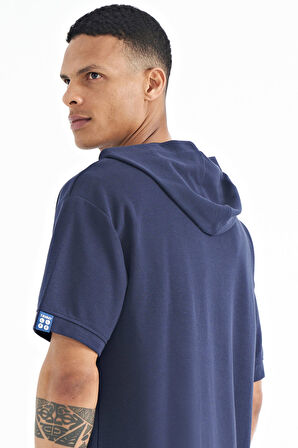 İndigo Kapüşonlu Kol Etiket Detaylı Oversize Erkek T-shirt - 88179 | L